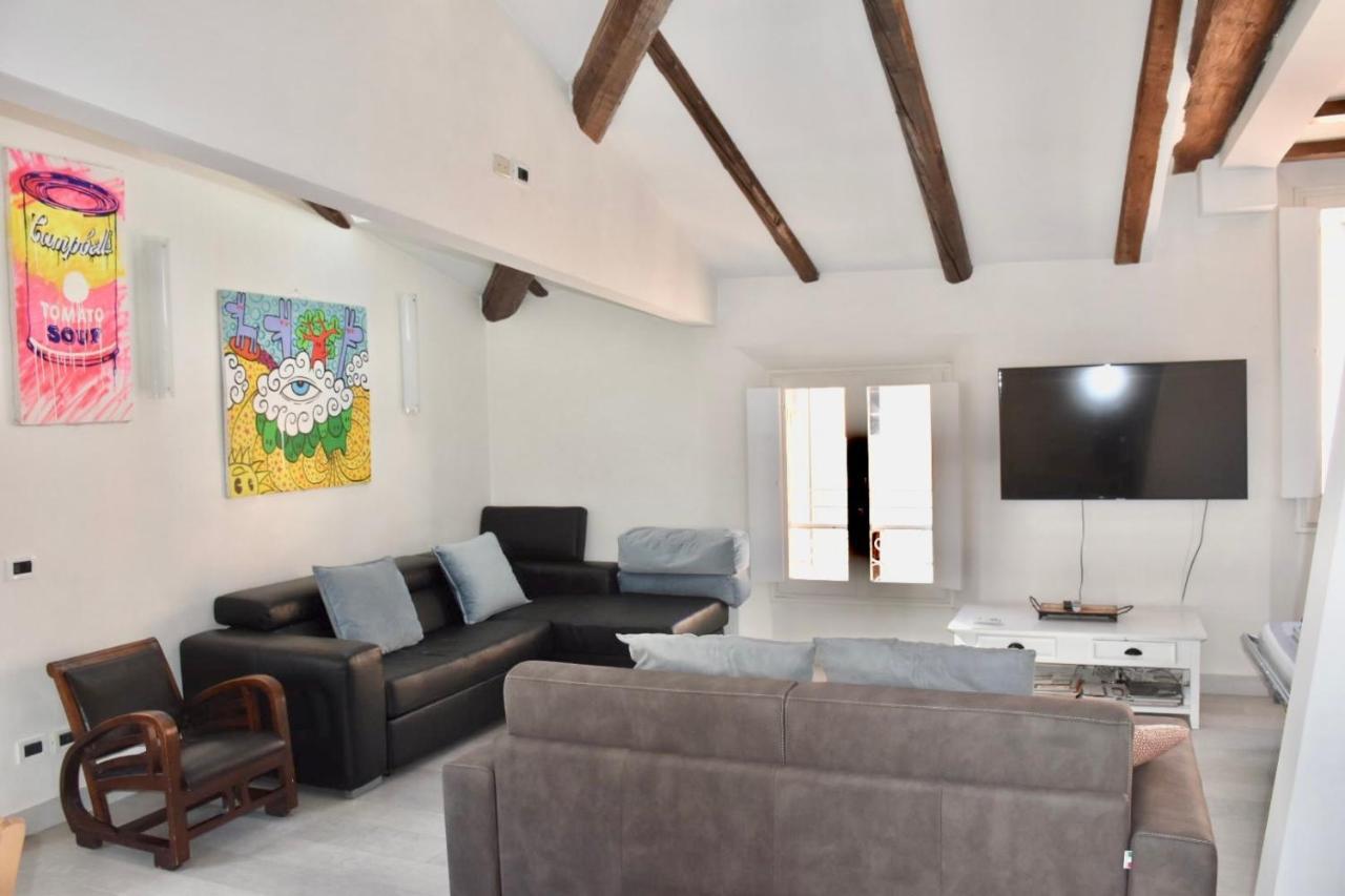 Apartamento Mansarda Teatro Duse Centro Bolonha