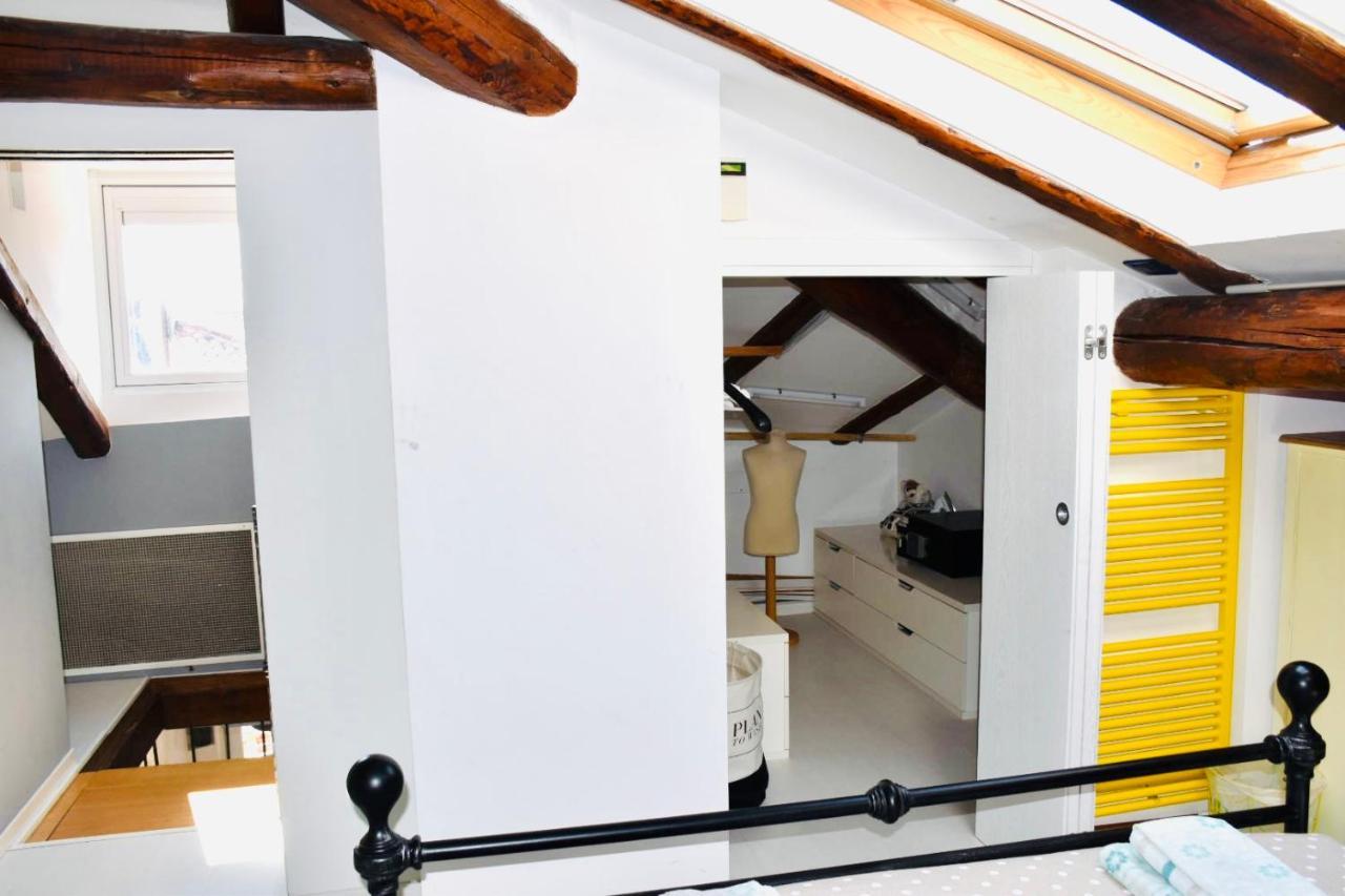 Apartamento Mansarda Teatro Duse Centro