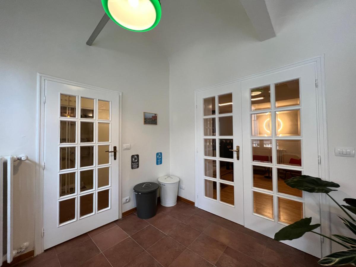 Accanto Piazza Guest house *
