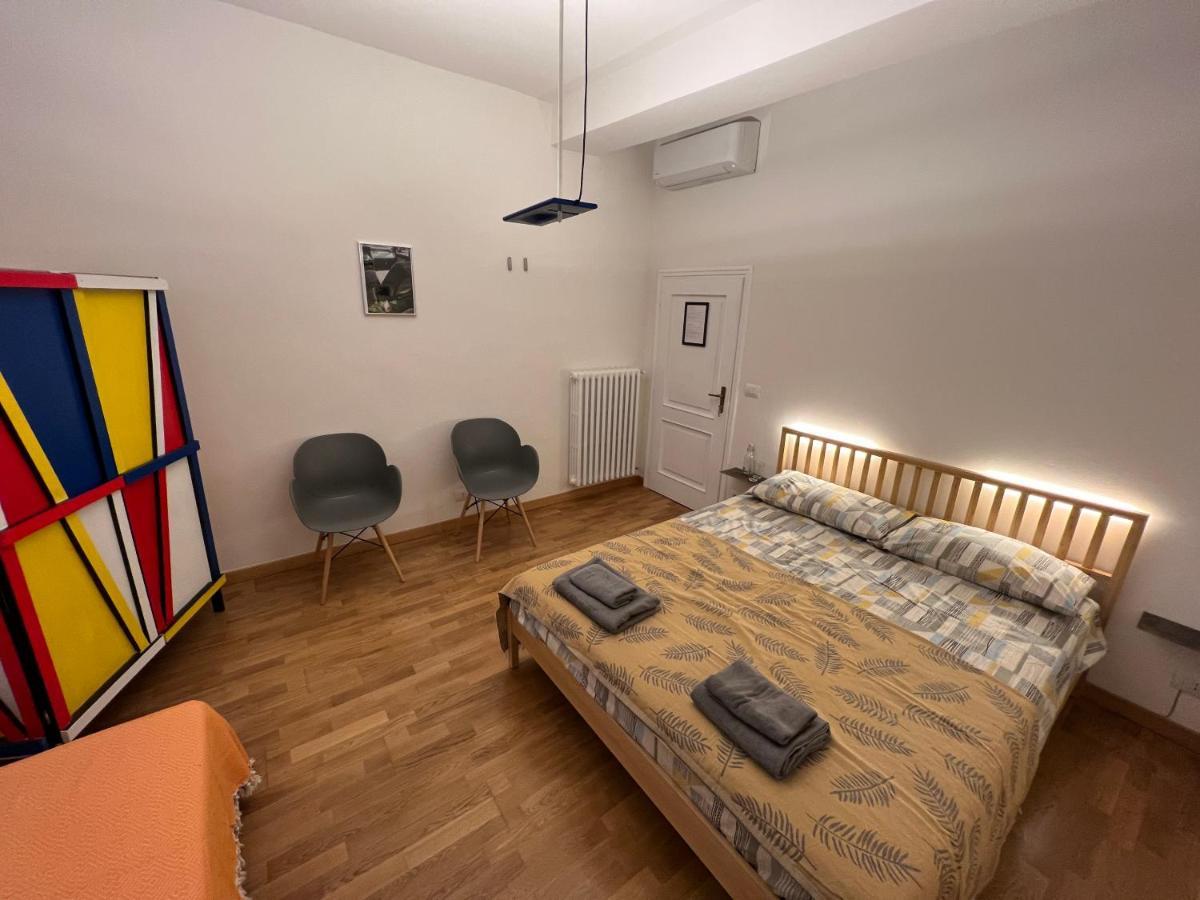 Accanto Piazza Guest house *