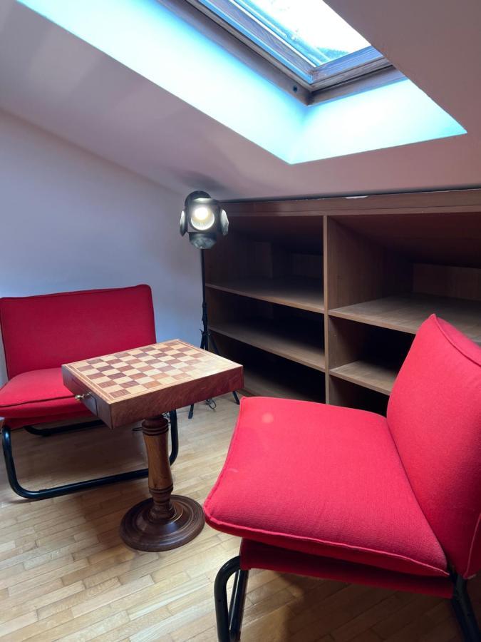 Accanto Piazza Guest house *