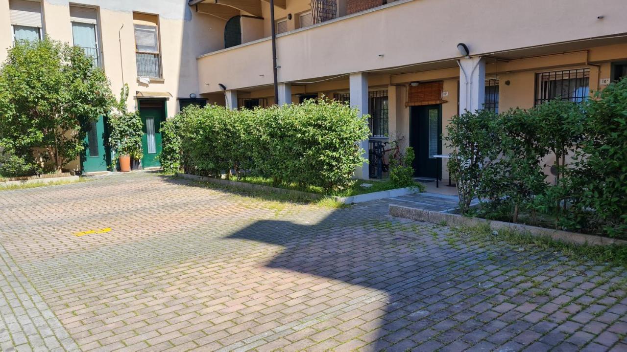 Appartamento Fiorilli House - Fair District - Gratis Private Parking *