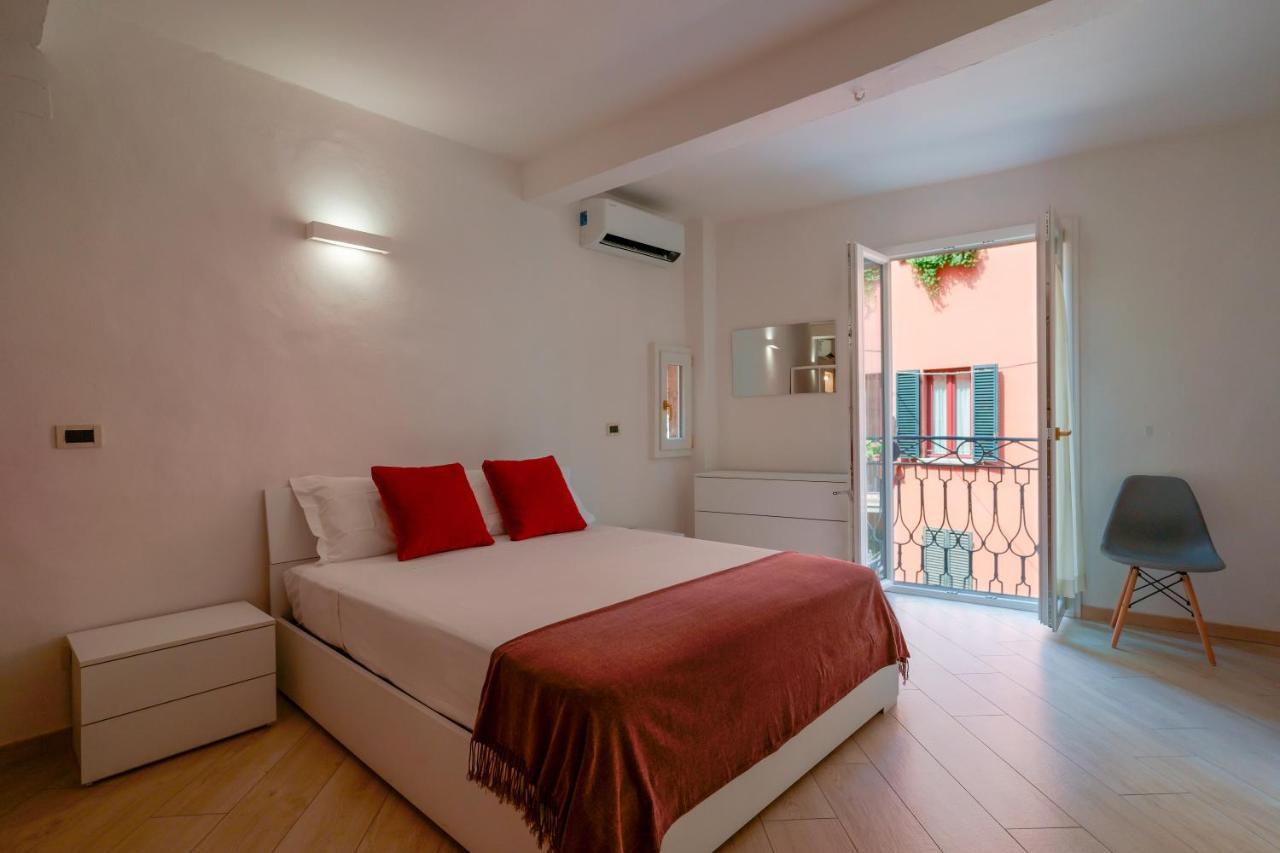 A Un Passo Da Lucio Apartment