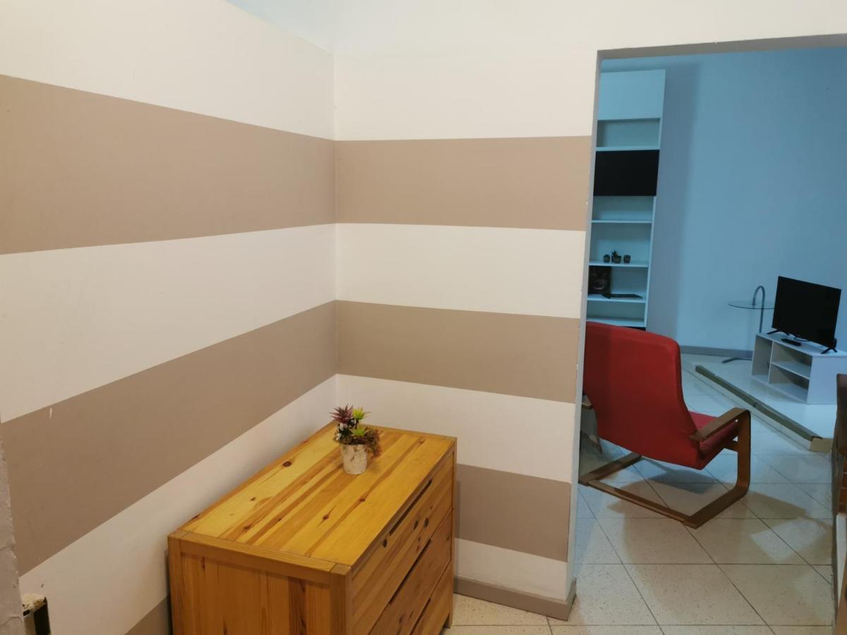Moline 11 Apartment Bologna
