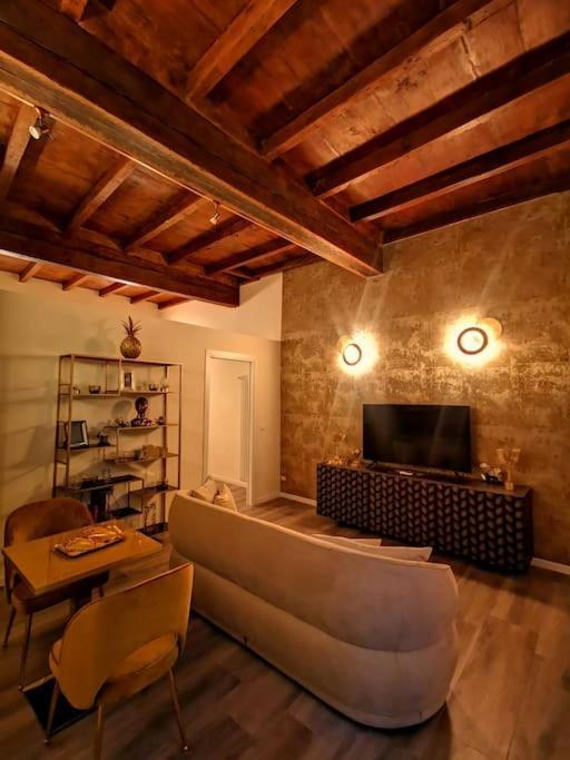 Dechiari21 Boutique Apartment Bologna