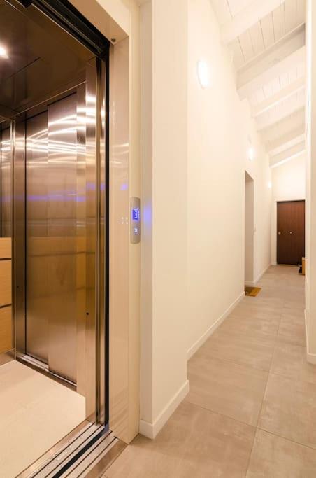 Gini Elegant Apartment Bologna