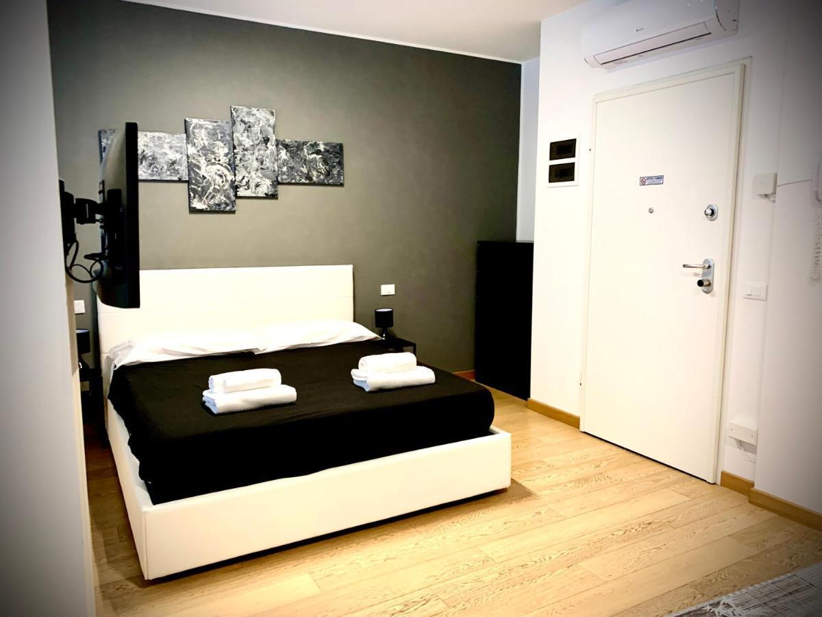 Apartment Monolocale La Maison - Ospedale Maggiore