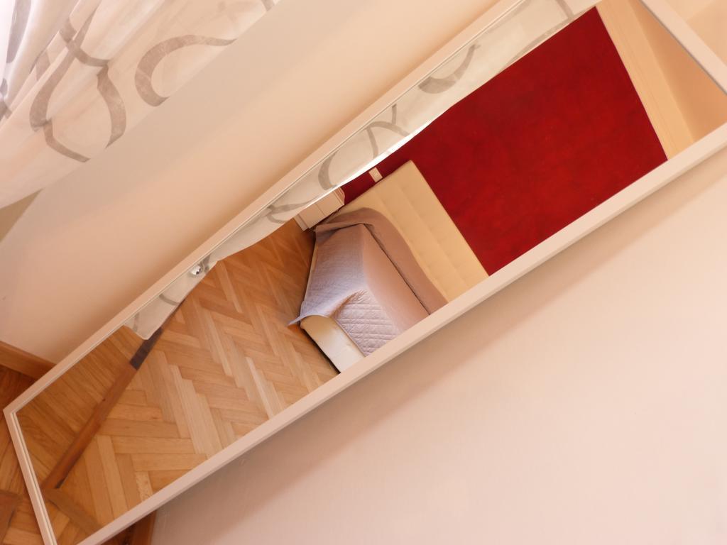 Apartment Piazza Dei Martiri *