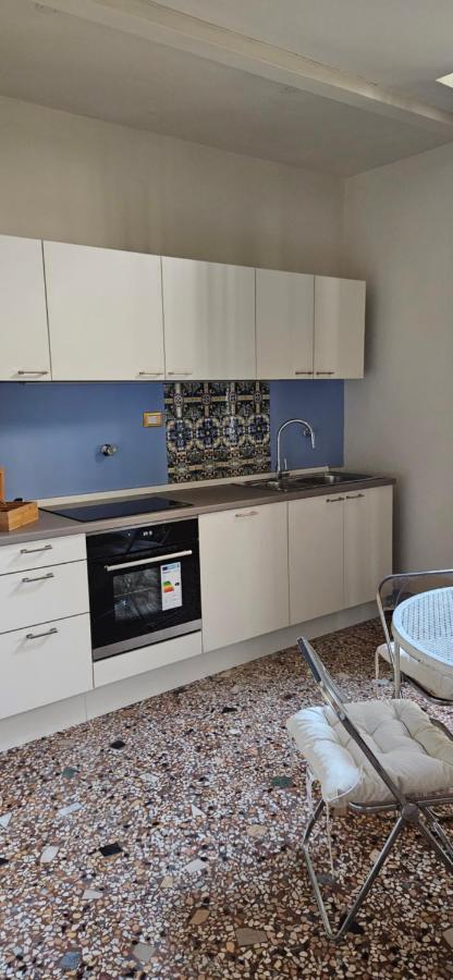 Appartamento Belle Arti 42 *