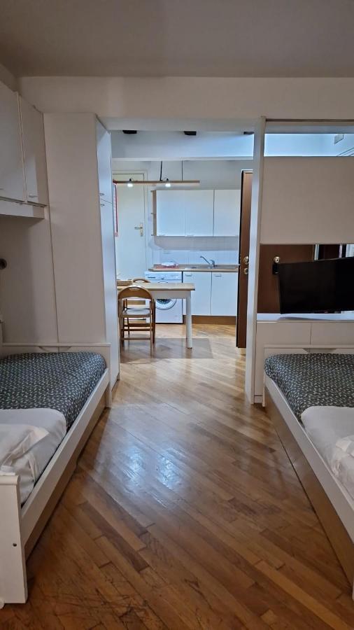 Apartment Historic Center - With 2 Single Beds *