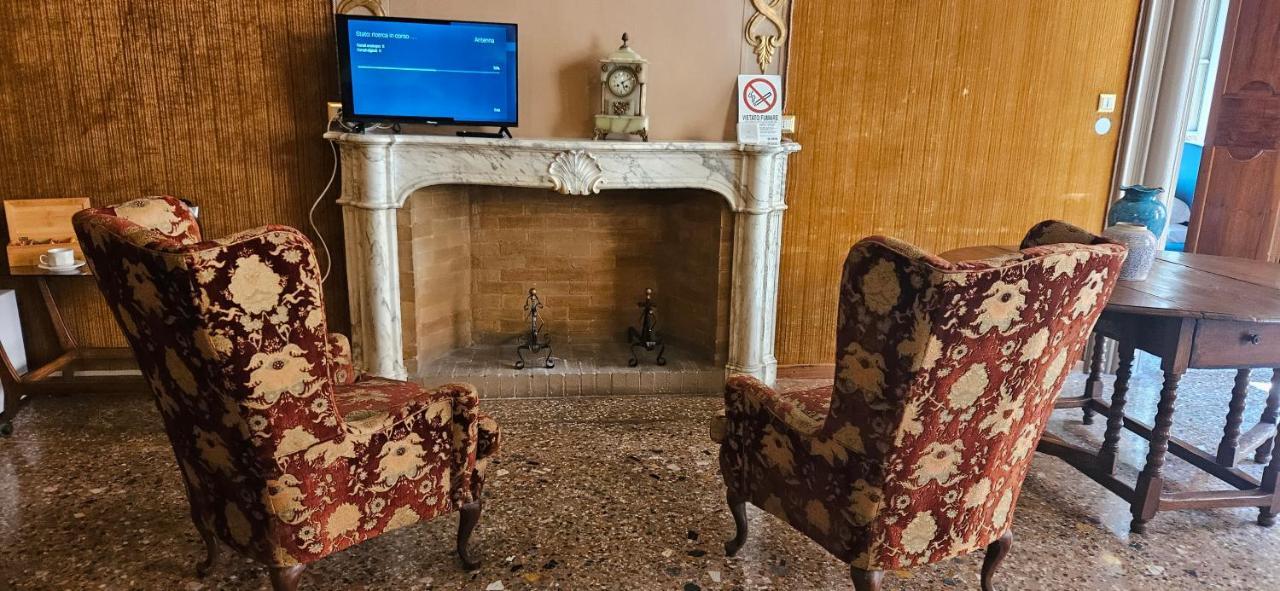 Appartamento Belle Arti 42 *