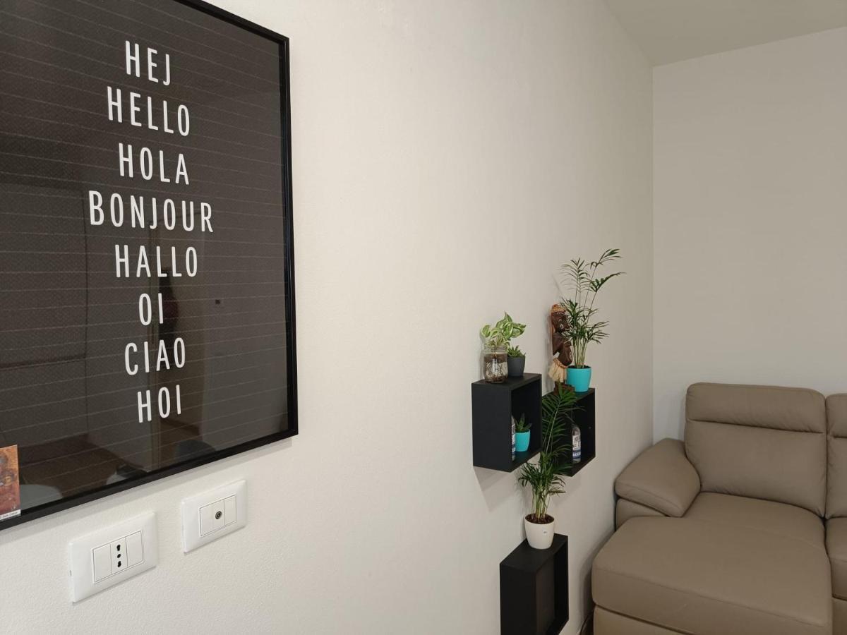 Apartment La Casa Di Luca/fiera E Stazione/aria Condizionata