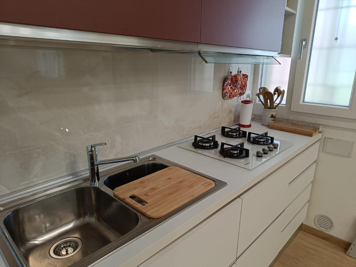 La Casa Di Luca/fiera E Stazione/aria Condizionata Apartment