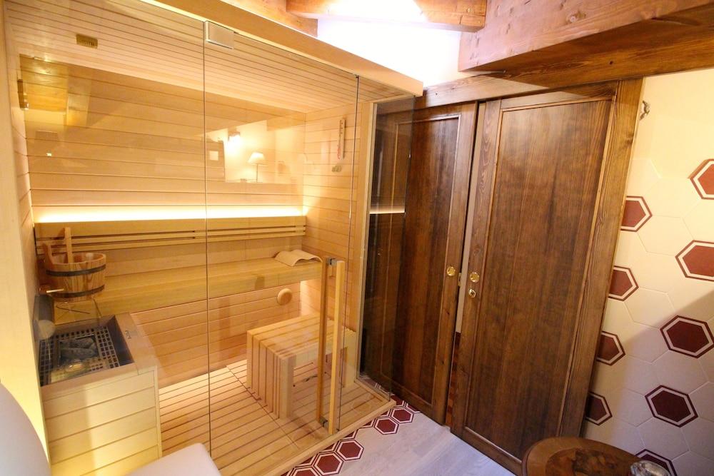 Guest house Casa Miramonte 2*