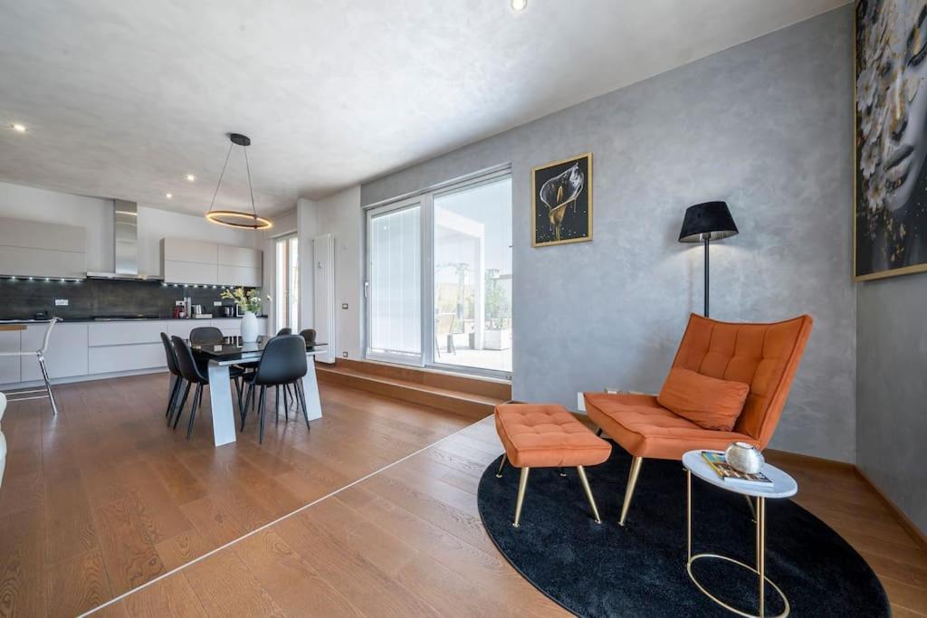Apartment Via Indipendenza - Attico Di Lusso Con Piscina *