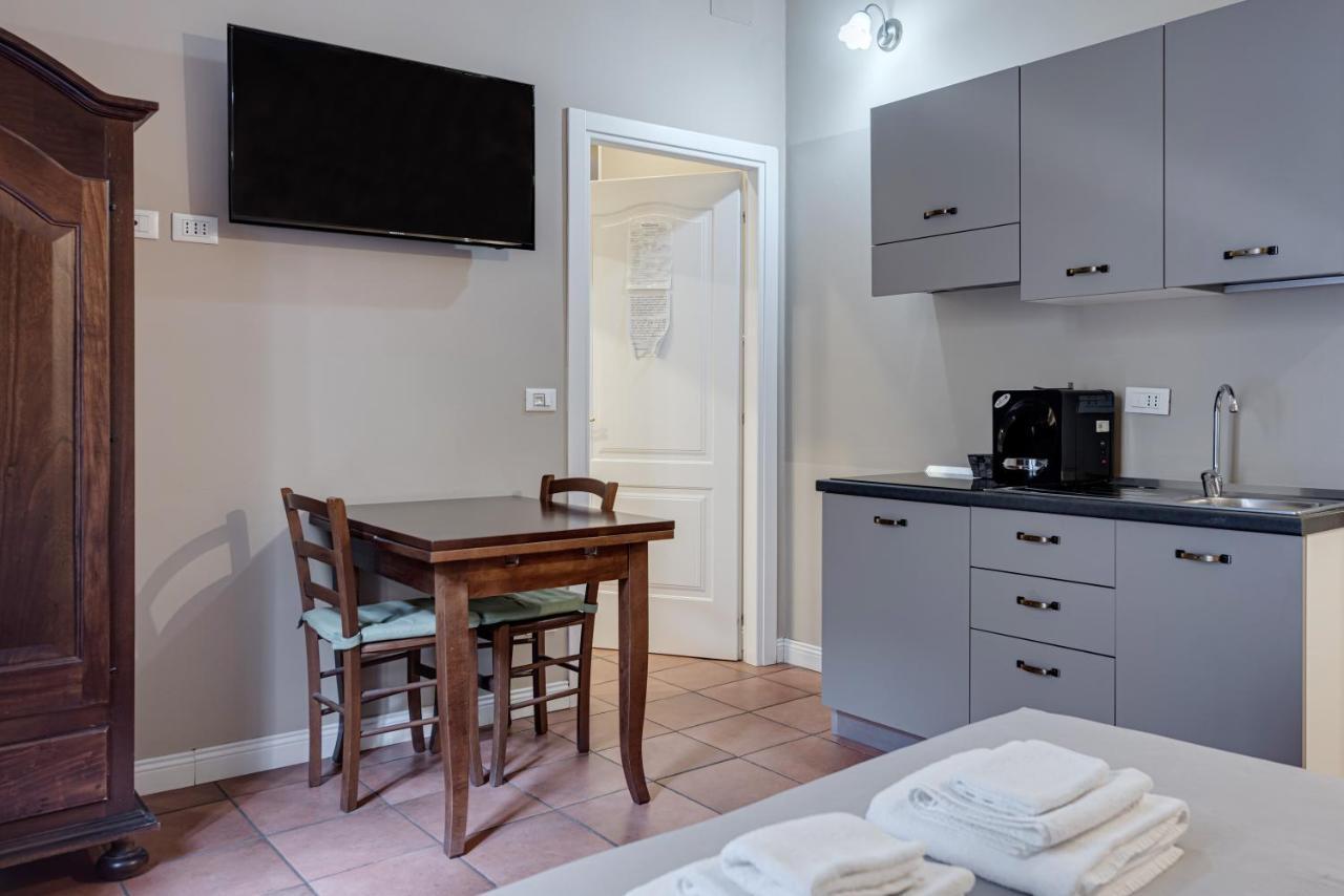 Casa Boss Monolocale Tribunale 3 *