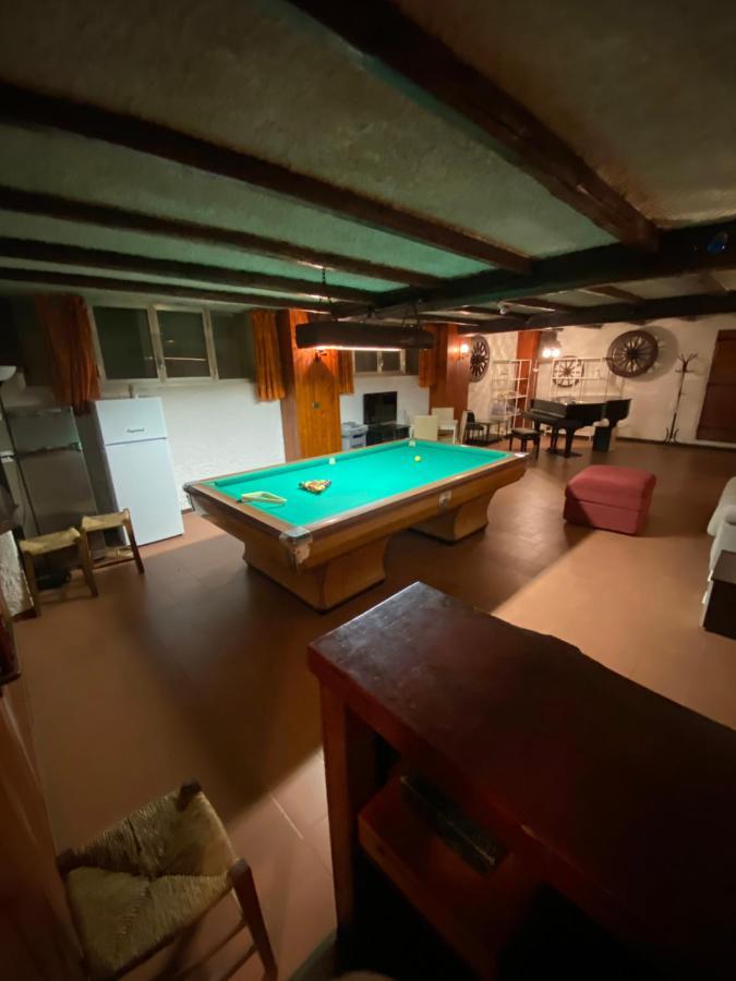 Appartamento Taverna Interrata Con Biliardo Per Eventi. *