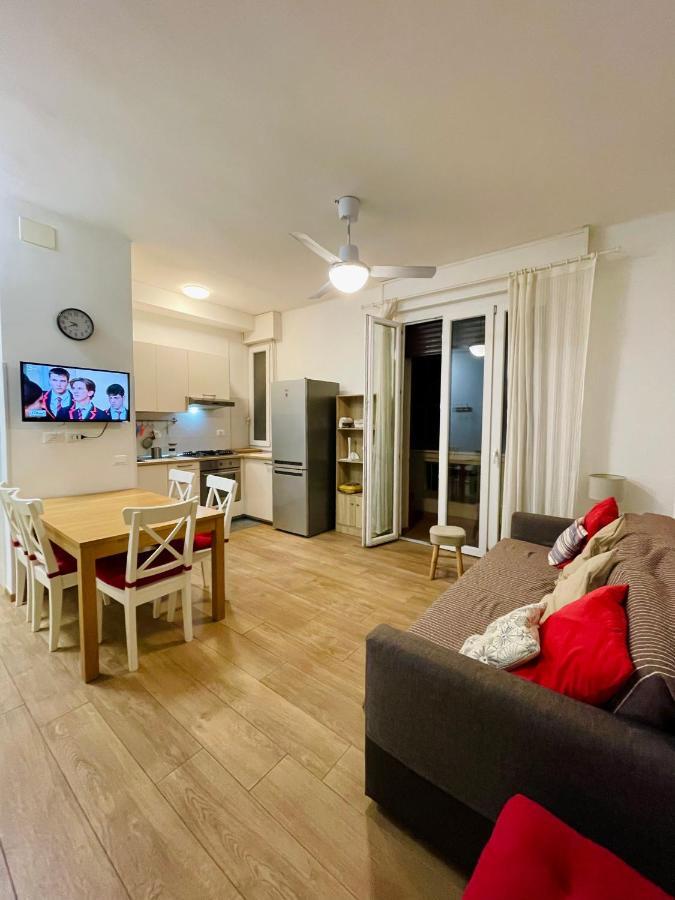 Apartment The Castle Door House - Entire 2-bed Bologna