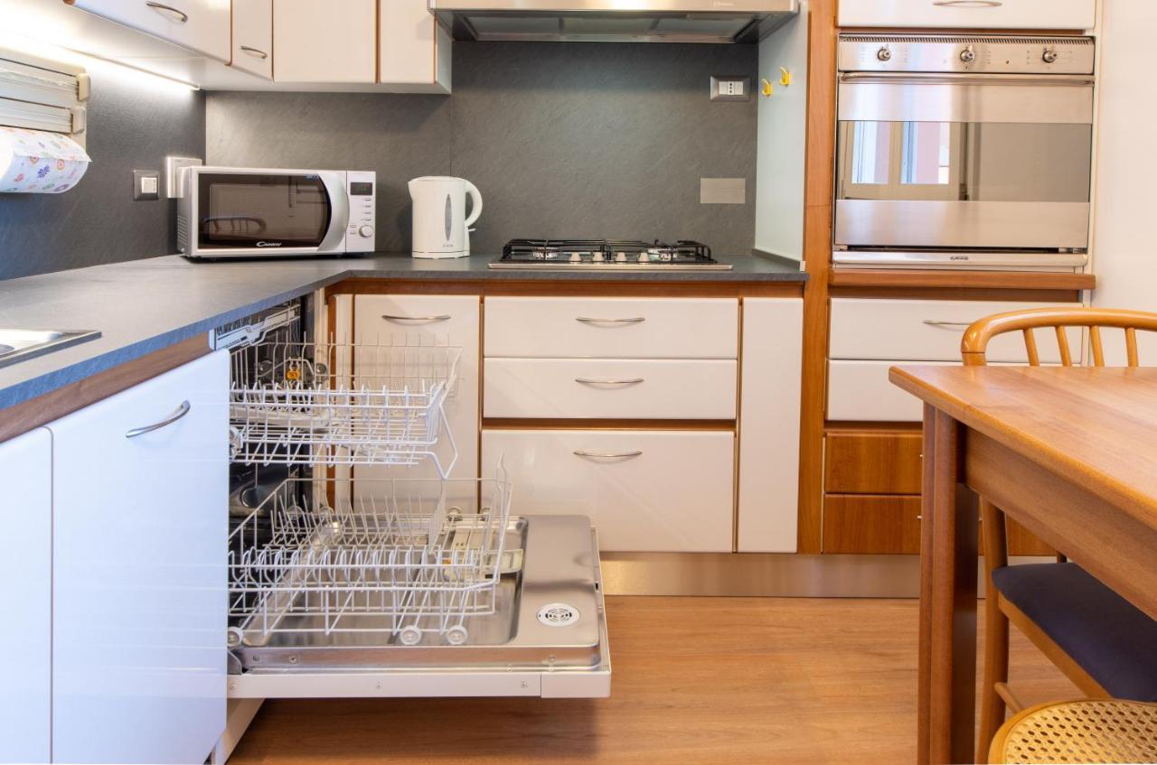 Housmart Corte Galluzzi 7/1 Apartamento