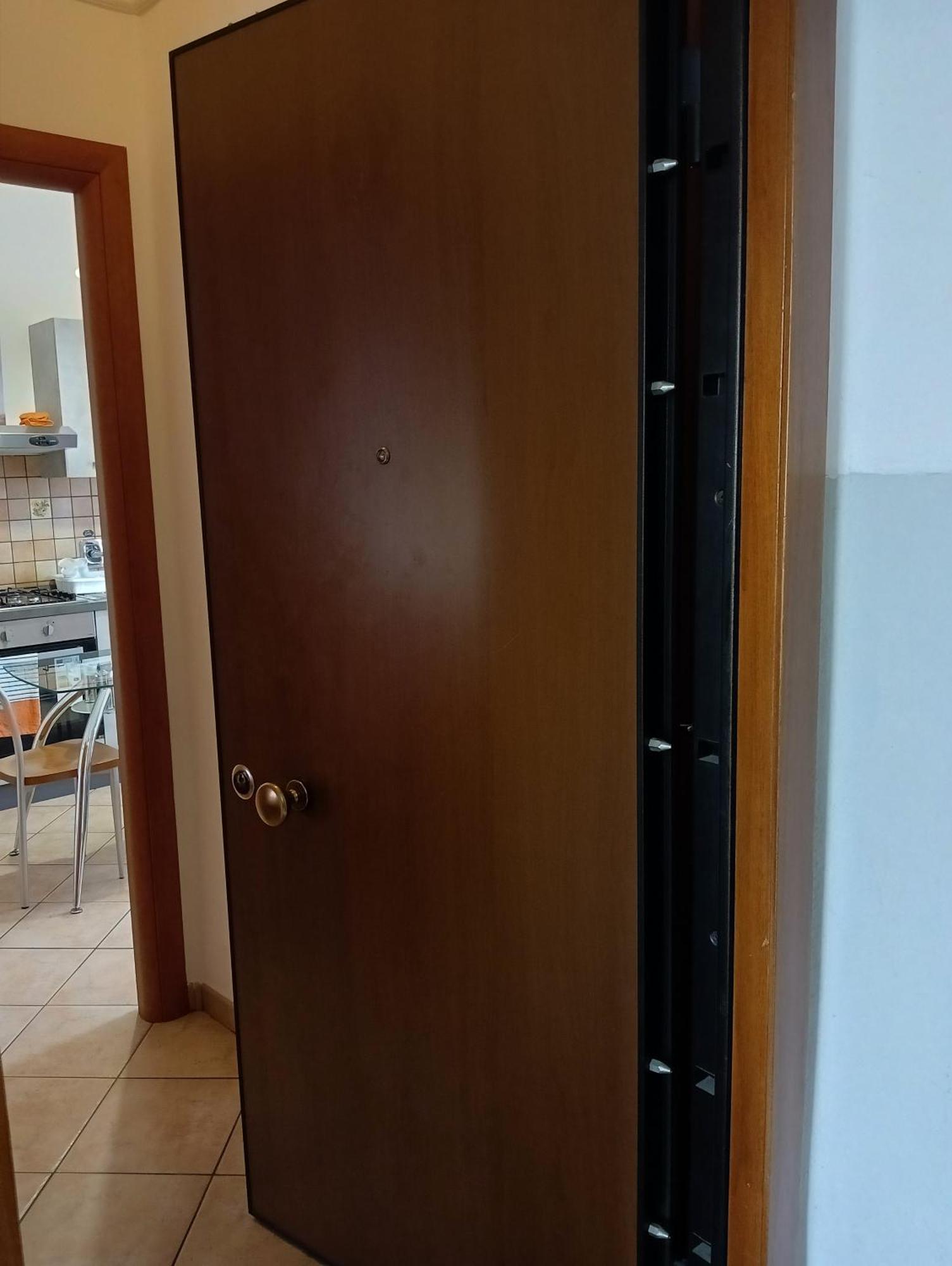 Apartment 051
