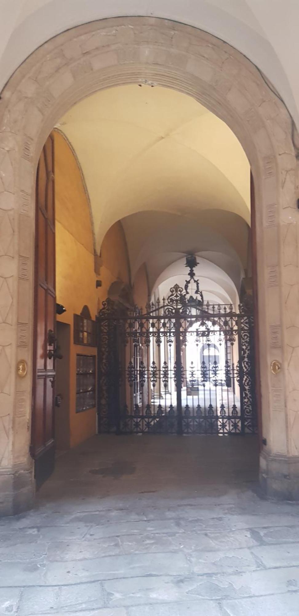 Luxury In Palazzo Spada Apartment Bologna