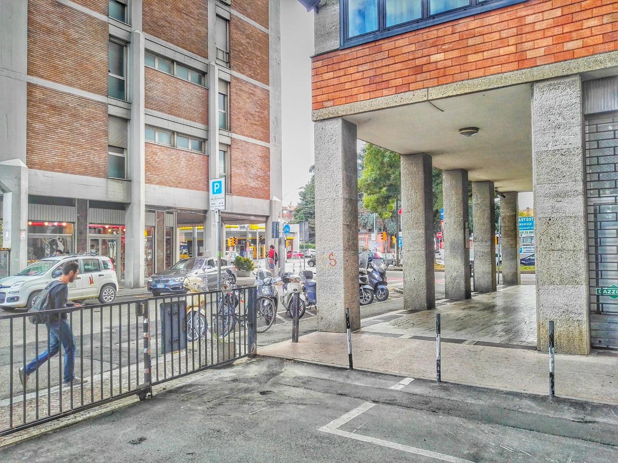 Apartment M09 *