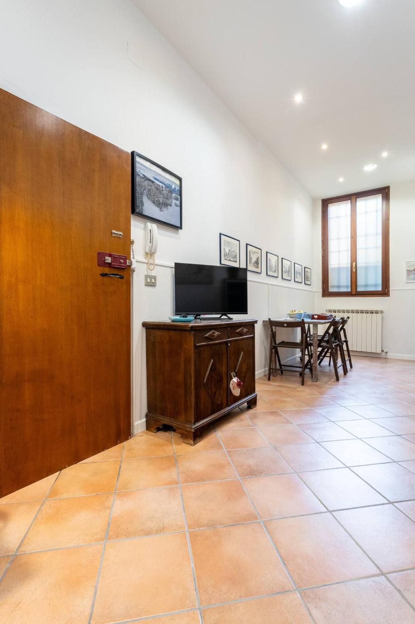 Dimora Degli Archeologi Apartment *