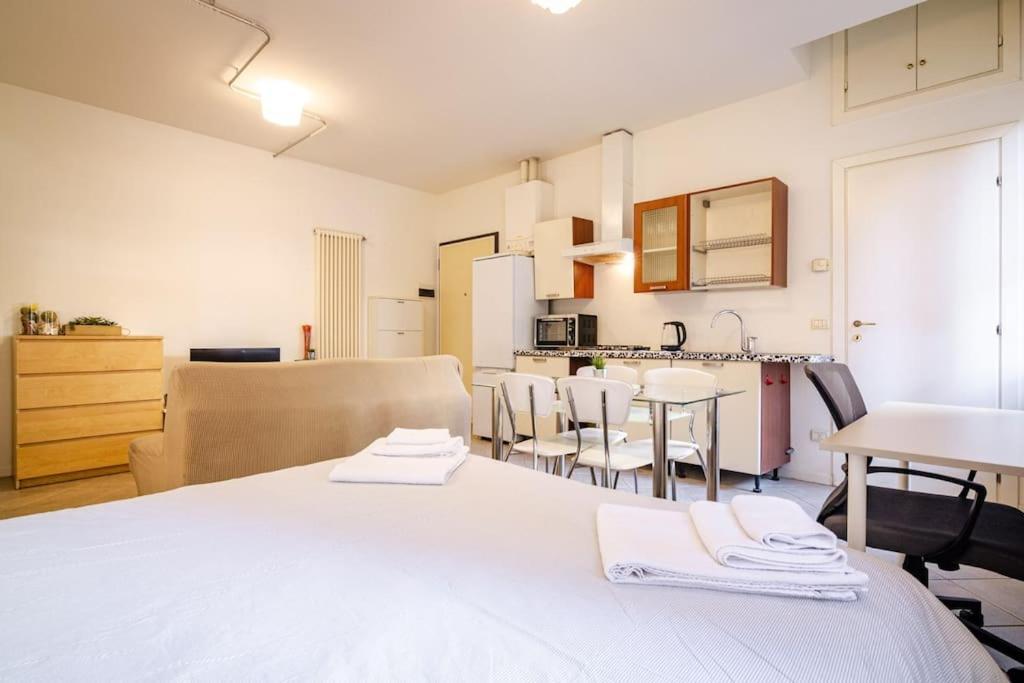 Gigli Studio Apartment Bologna