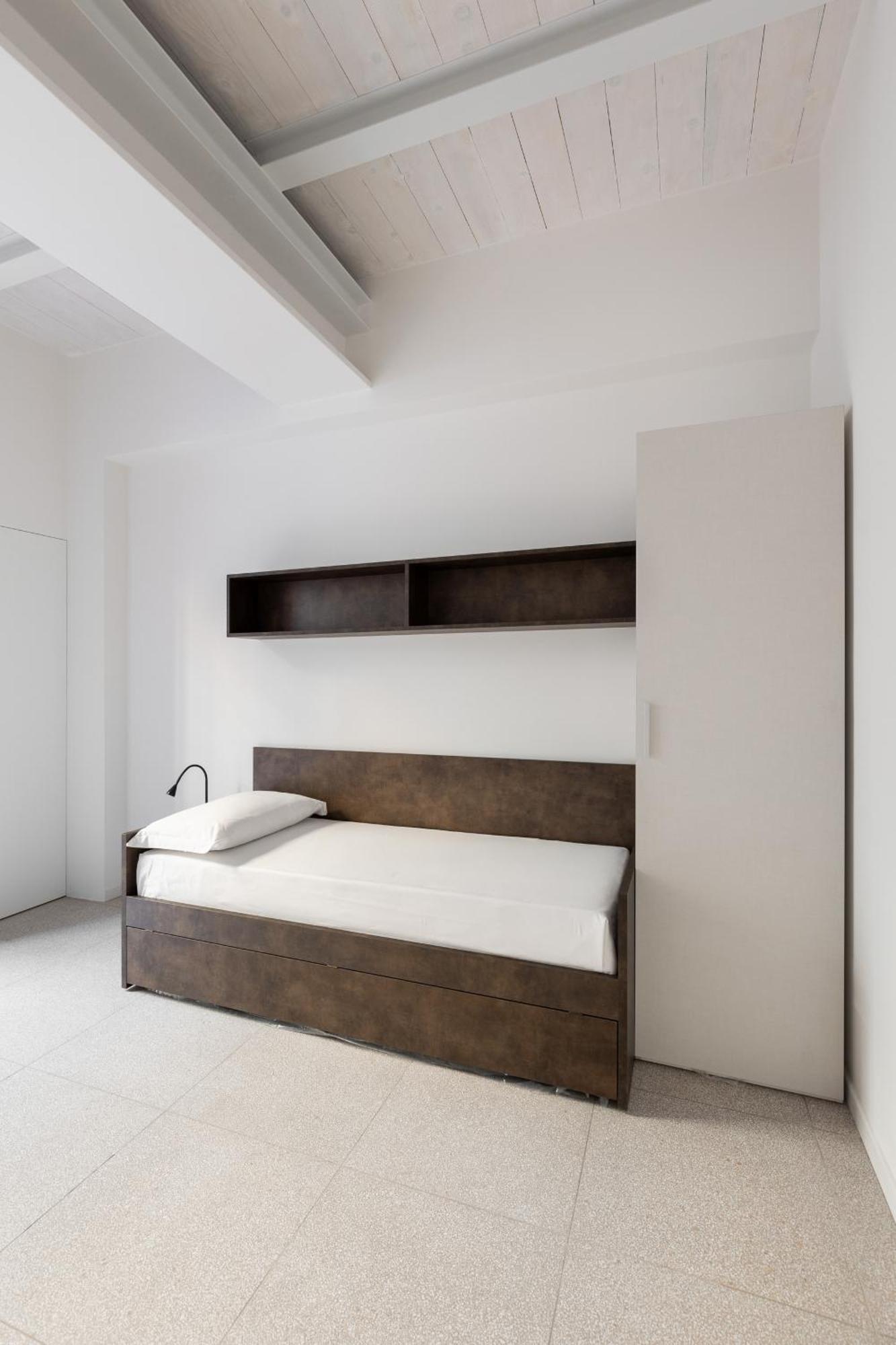 Apartment Capo Di Lucca White By Wonderful Italy Bologna