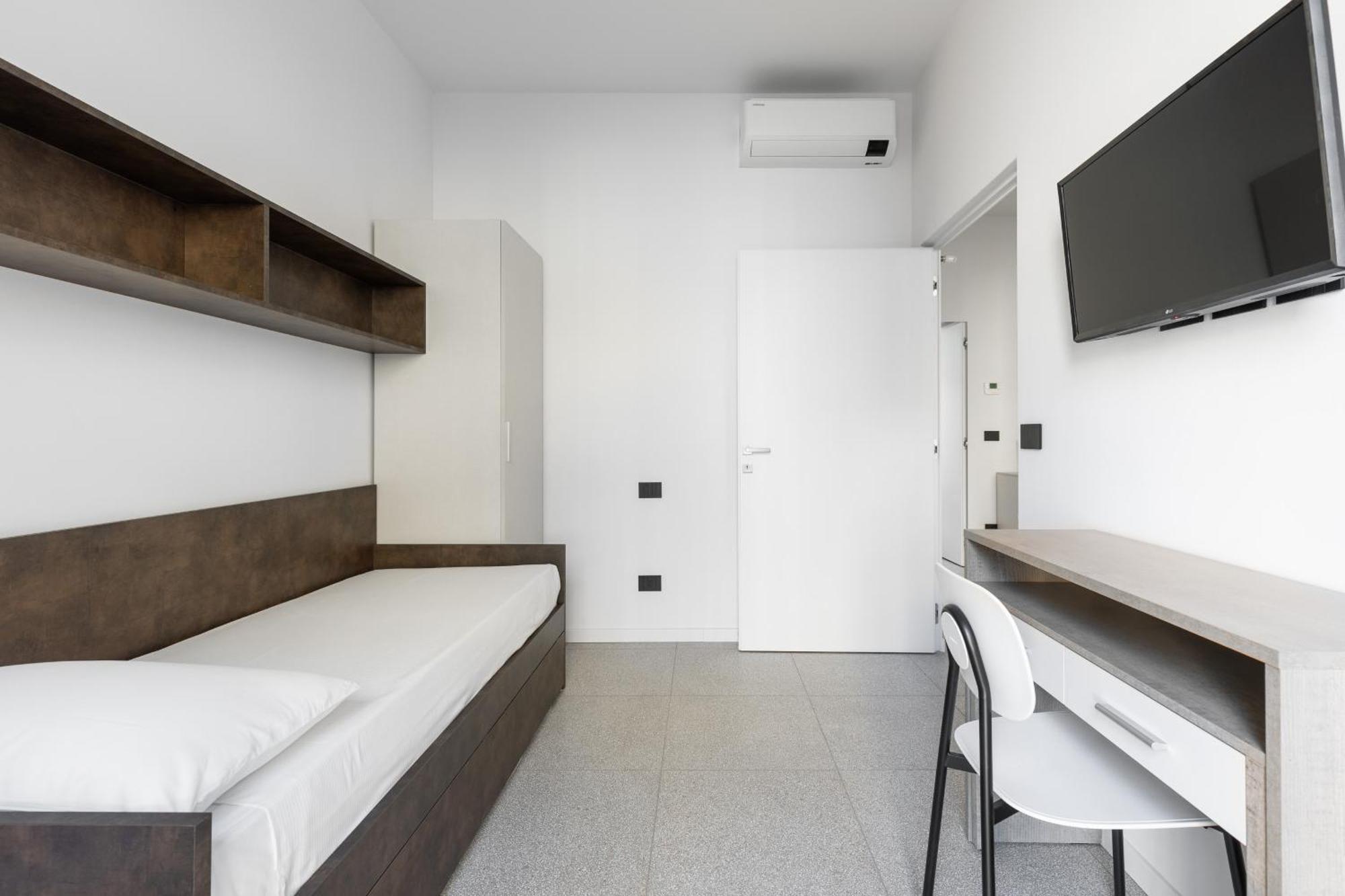 Apartment Capo Di Lucca White By Wonderful Italy