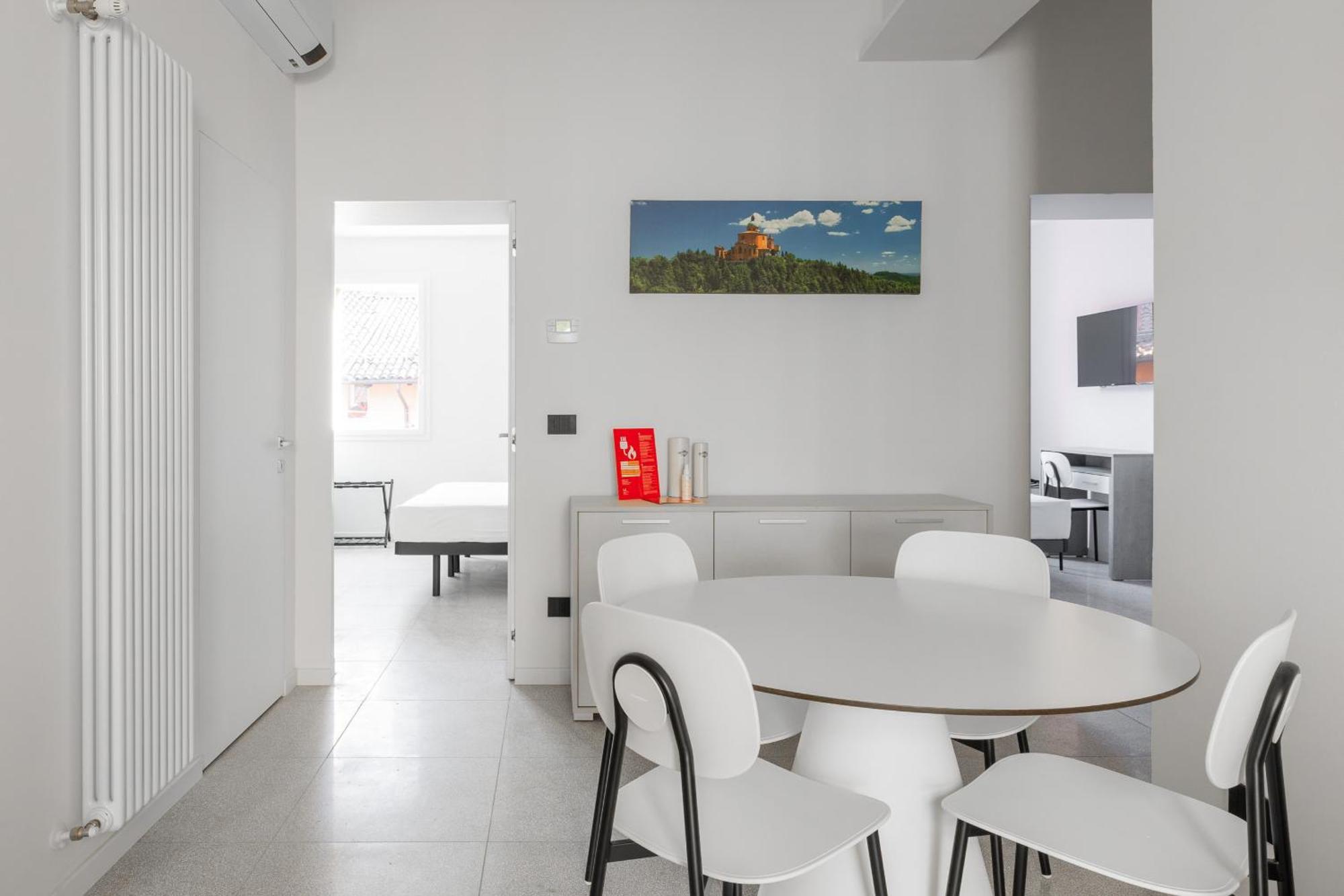 Apartment Capo Di Lucca White By Wonderful Italy *