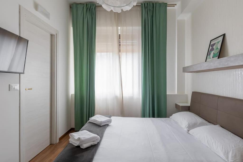 Ai Piedi Di San Luca - Parcheggio + 3 Bagni