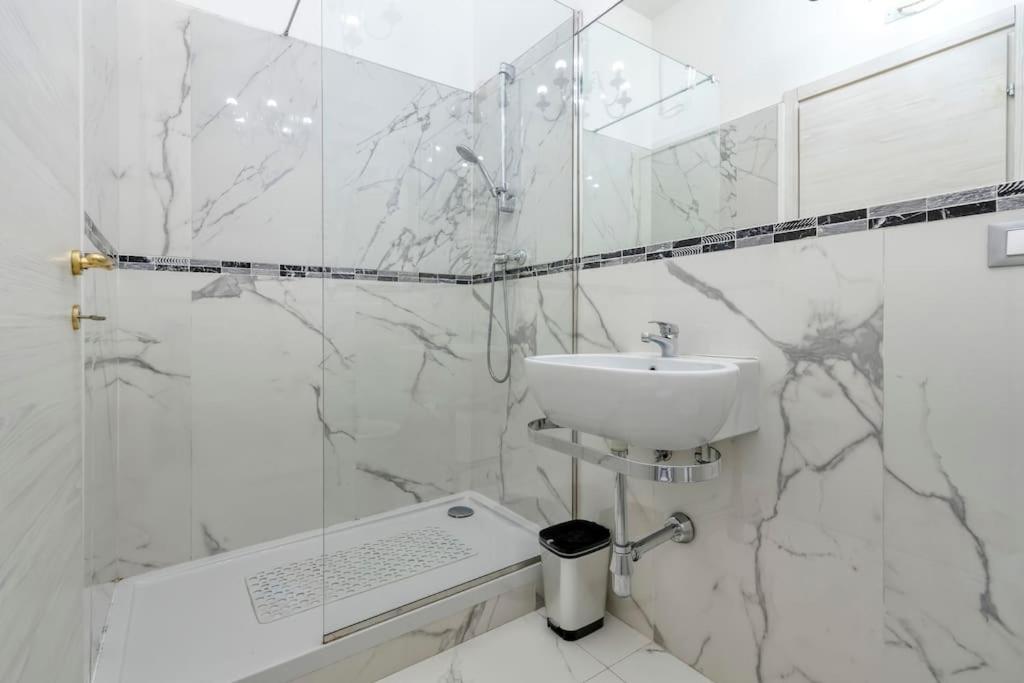 Apartment Ai Piedi Di San Luca - Parcheggio + 3 Bagni