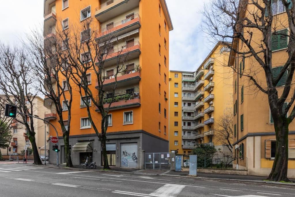 Ai Piedi Di San Luca - Parcheggio + 3 Bagni *