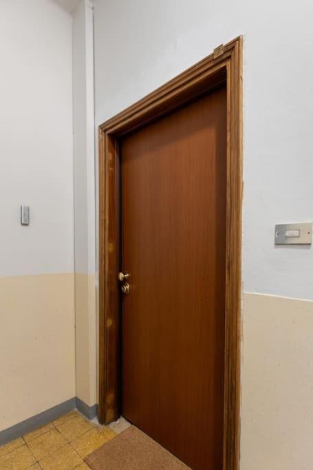 Ai Piedi Di San Luca - Parcheggio + 3 Bagni