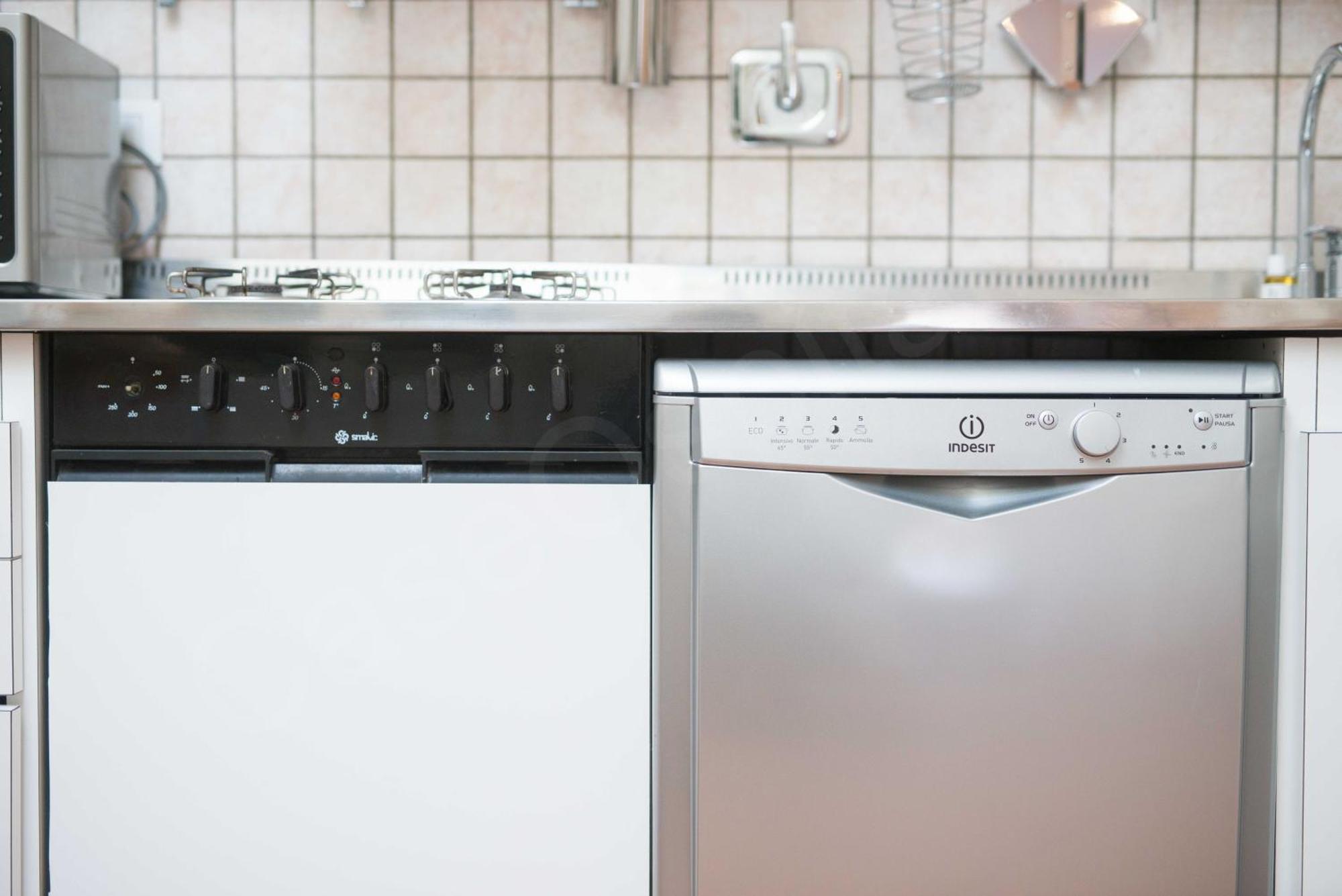 Apartment Caseospitali - Daisy, Ampio Trilocale X6 Vicino A Piazza Maggiore