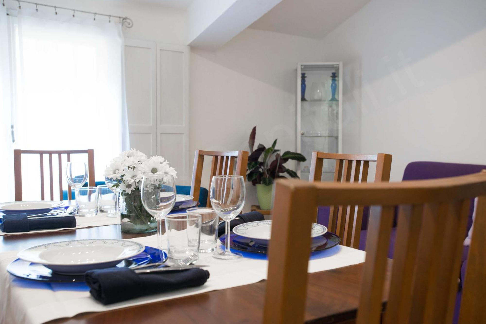 Apartment Caseospitali - Daisy, Ampio Trilocale X6 Vicino A Piazza Maggiore