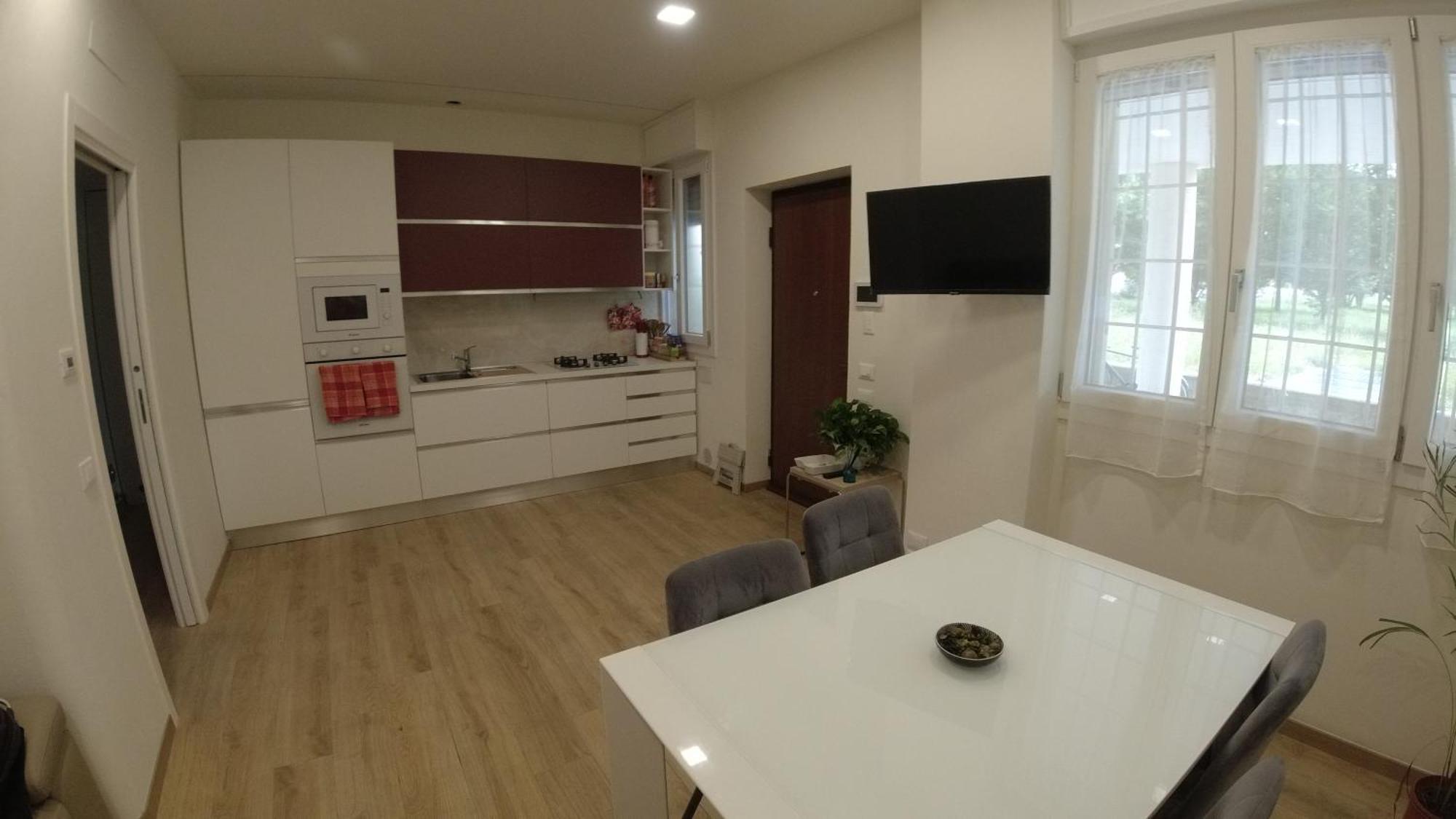 Apartment La Casa Di Luca/fiera E Stazione/aria Condizionata Bologna