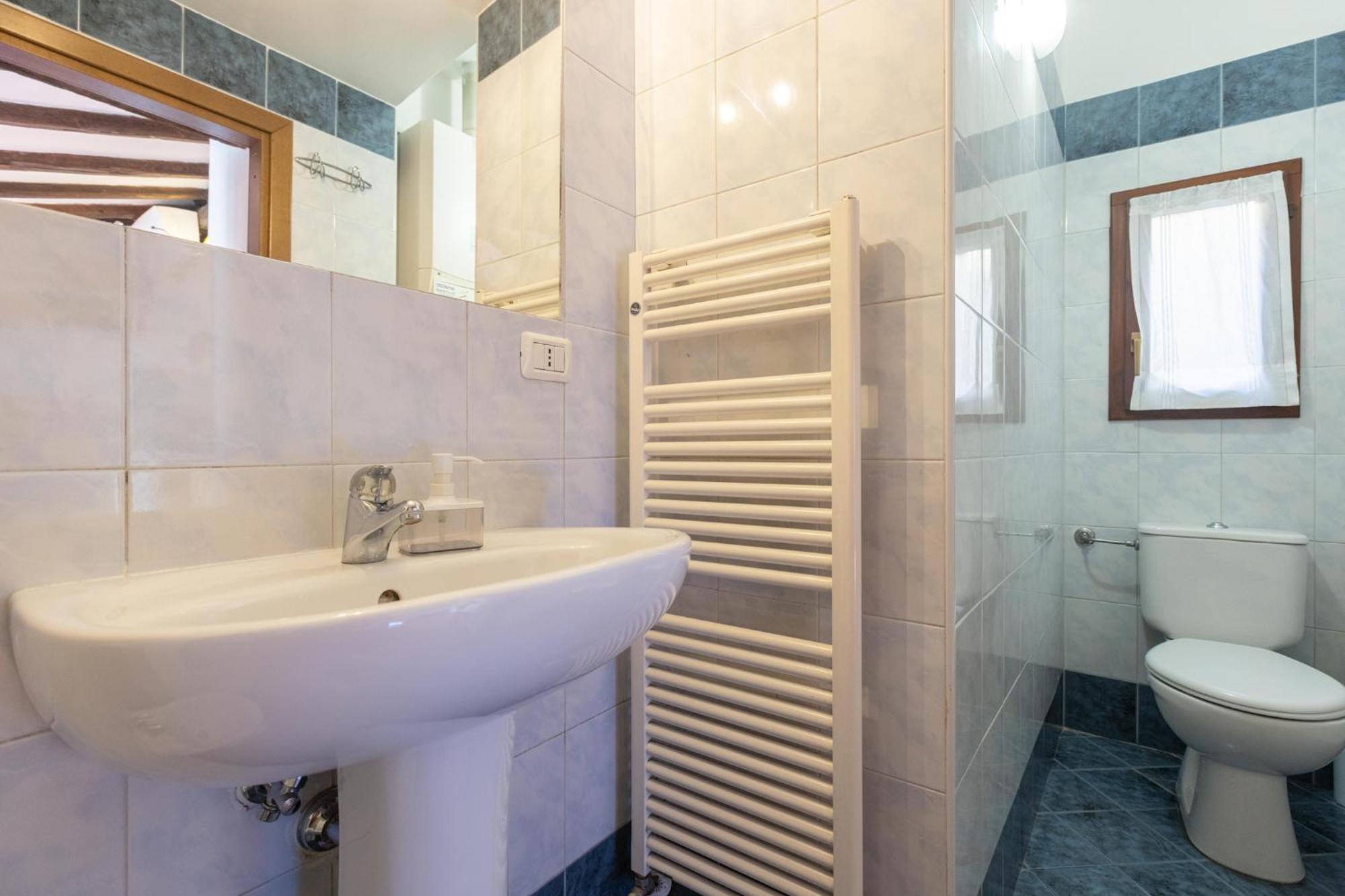 Beautiful Penthouse In Center With Balcony * Bologna