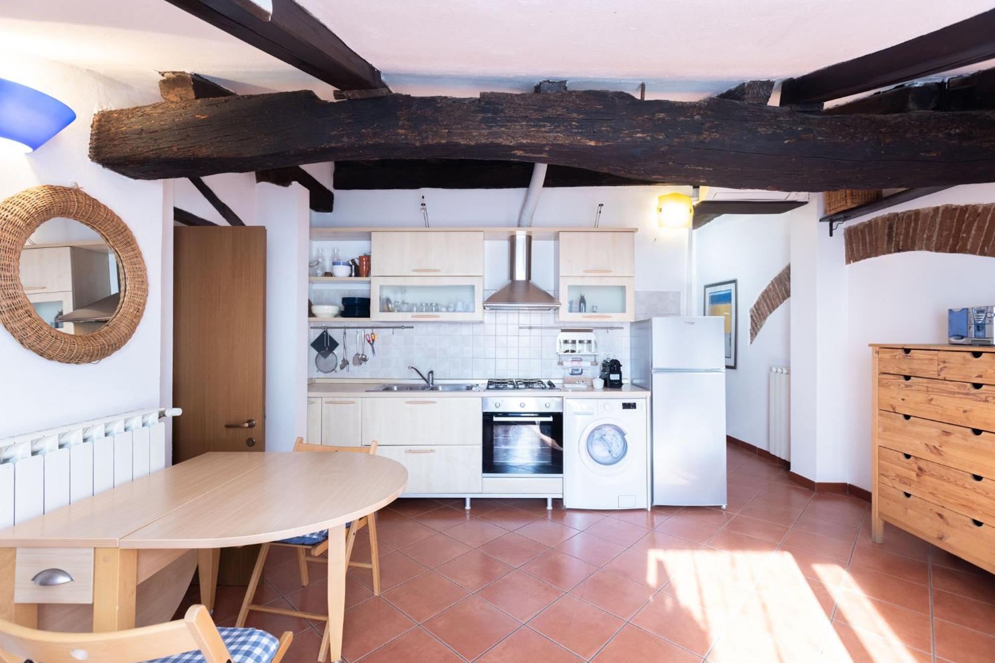 Apartment Beautiful Penthouse In Center With Balcony Bologna