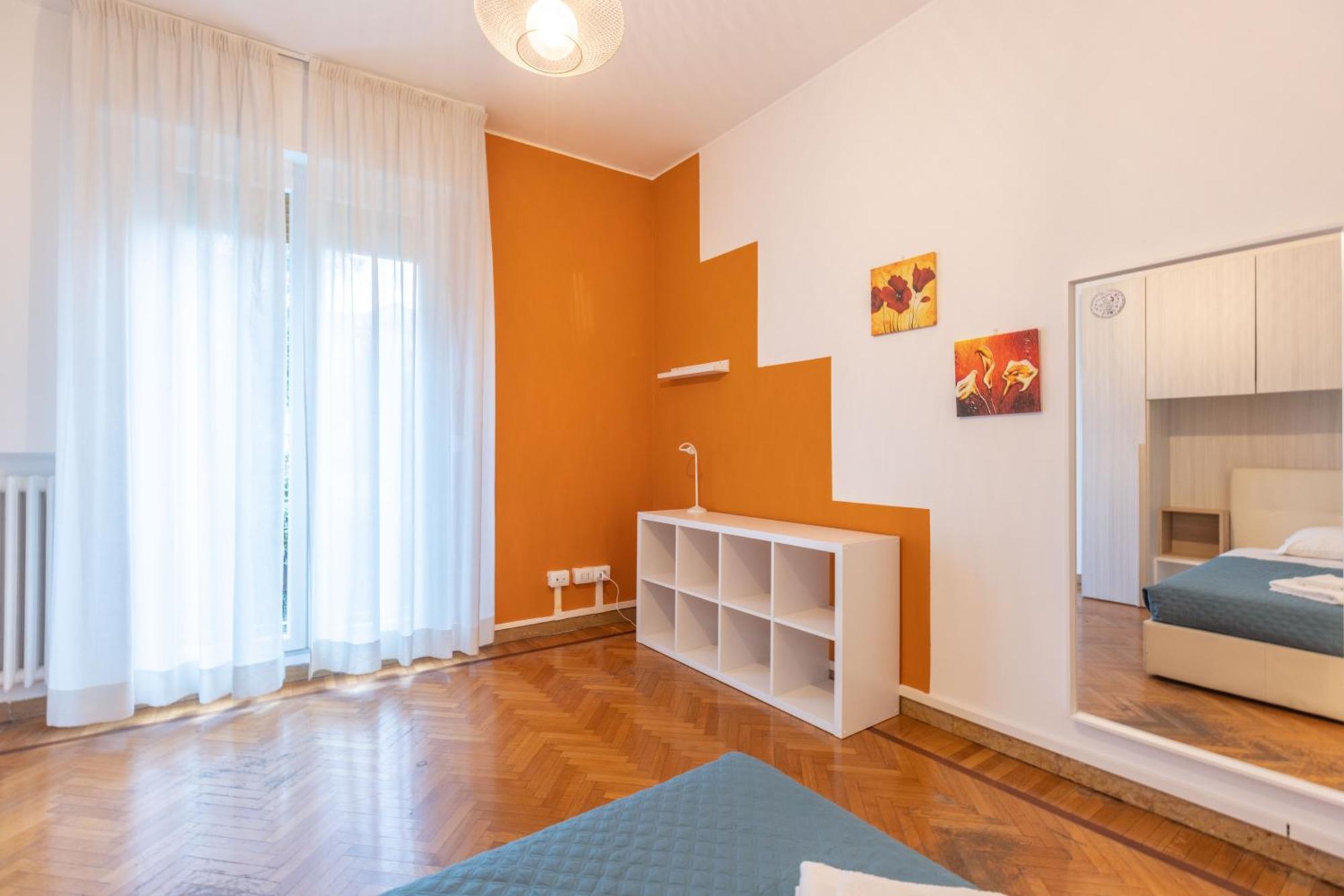 La Finestra Sul Centro, By Short Holidays Apartment *