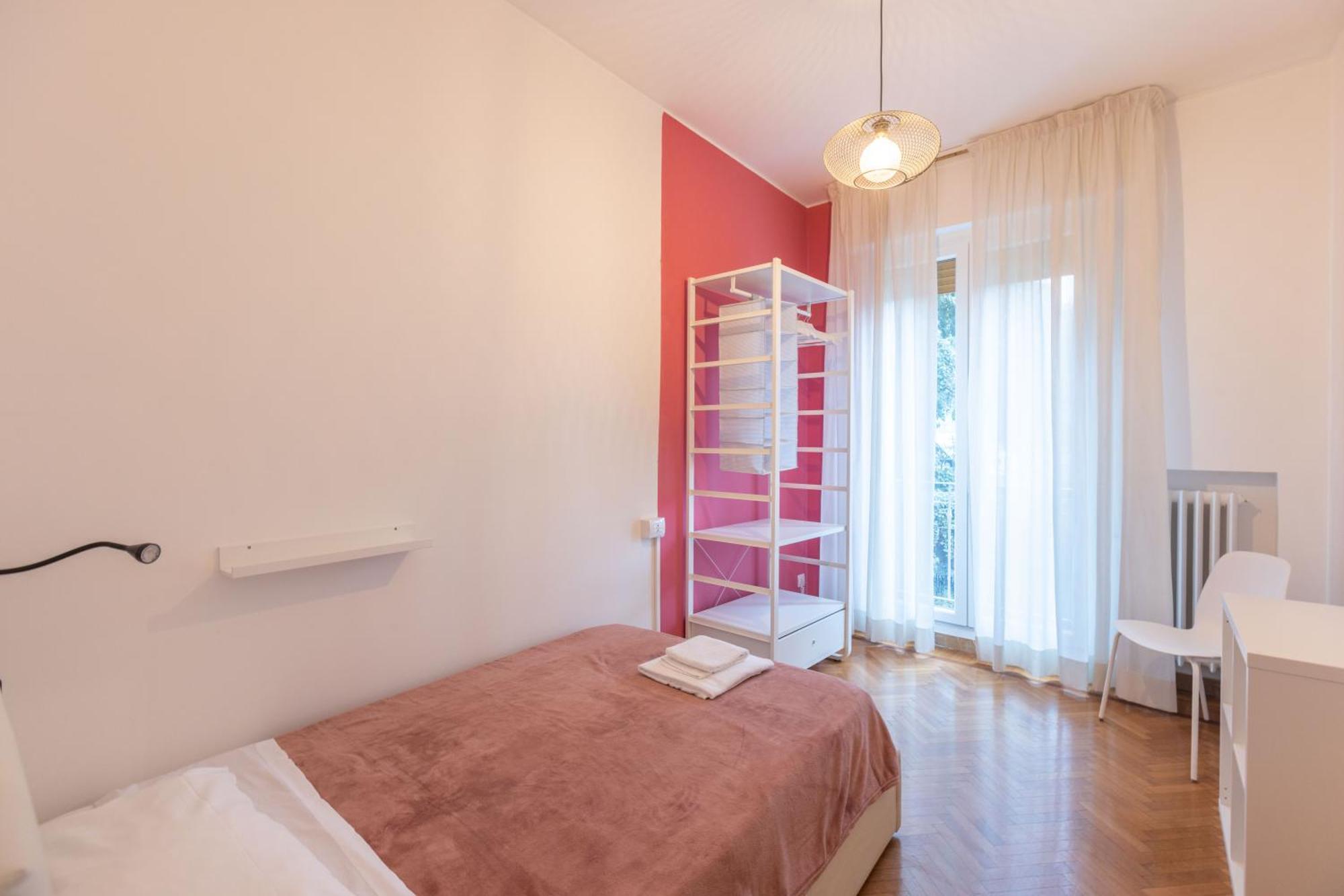 La Finestra Sul Centro, By Short Holidays Apartment Bologna