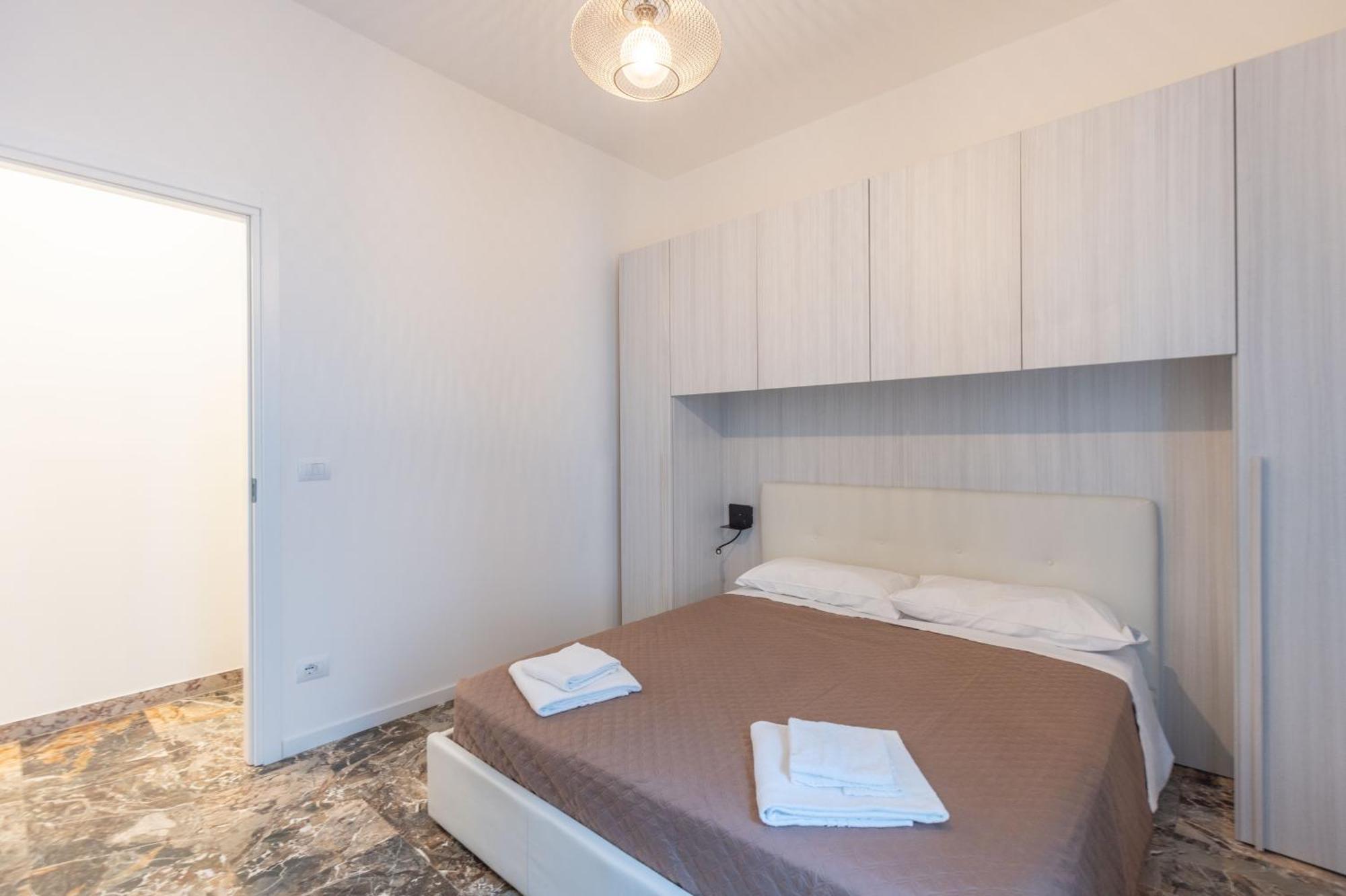 Apartment La Finestra Sul Centro, By Short Holidays Bologna