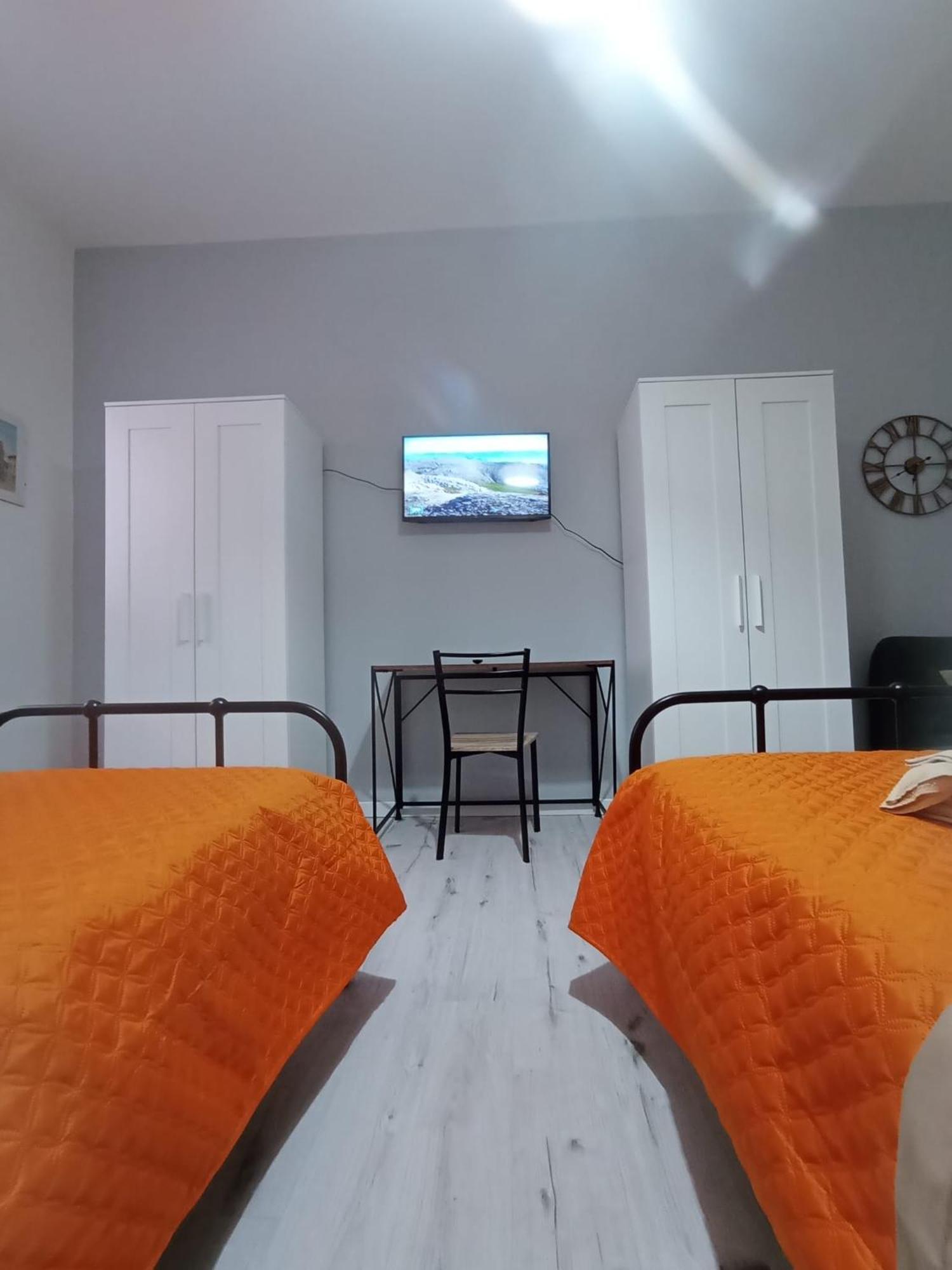 La Dimora Degli Artisti - Bed & Breakfast