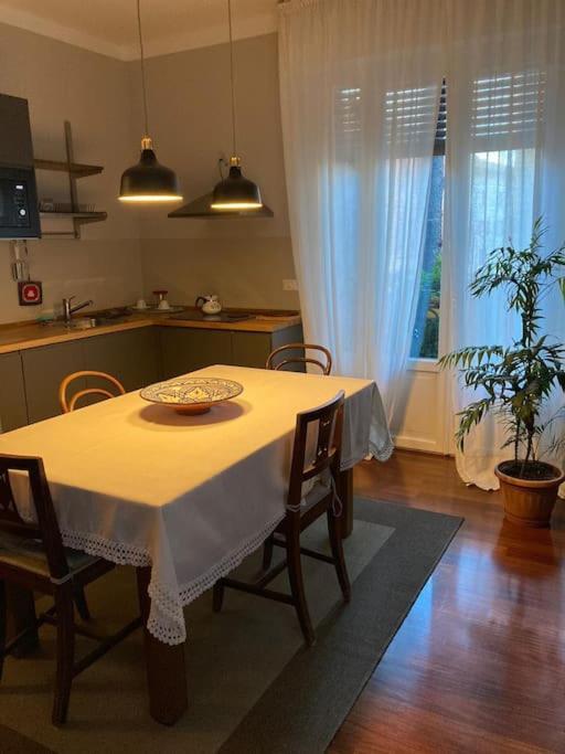 Apartment Tessitori 5l - Elegant Central Bologna