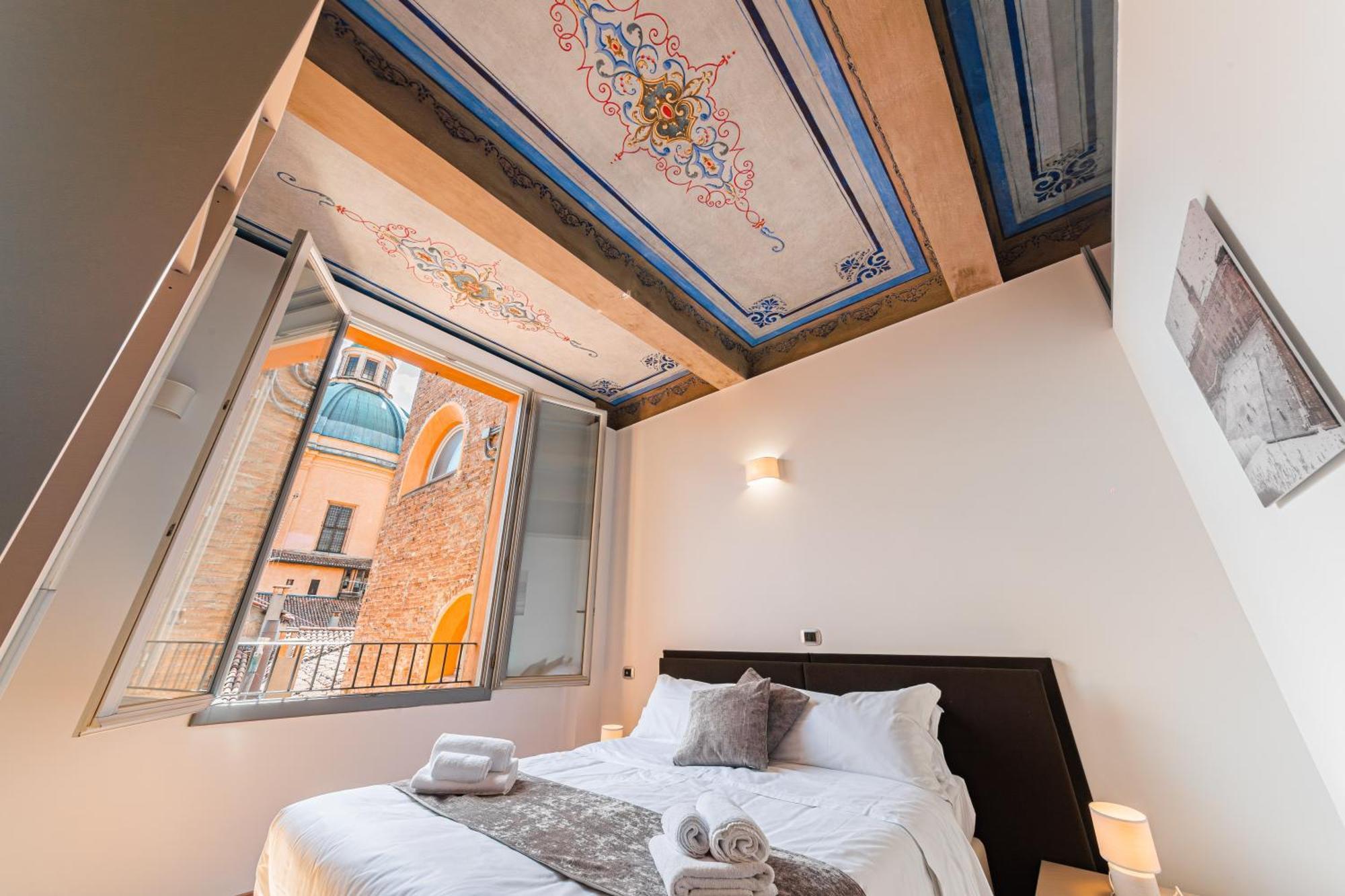 Immobo Domus - Piazza Maggiore View Apartment