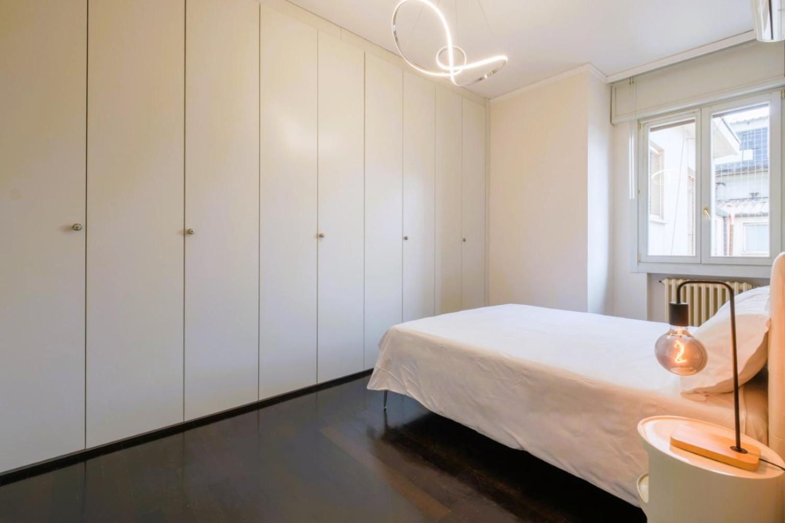 Apartment Elegant Penthouse With A View Of The Two Towers And Piazza Maggiore Bologna