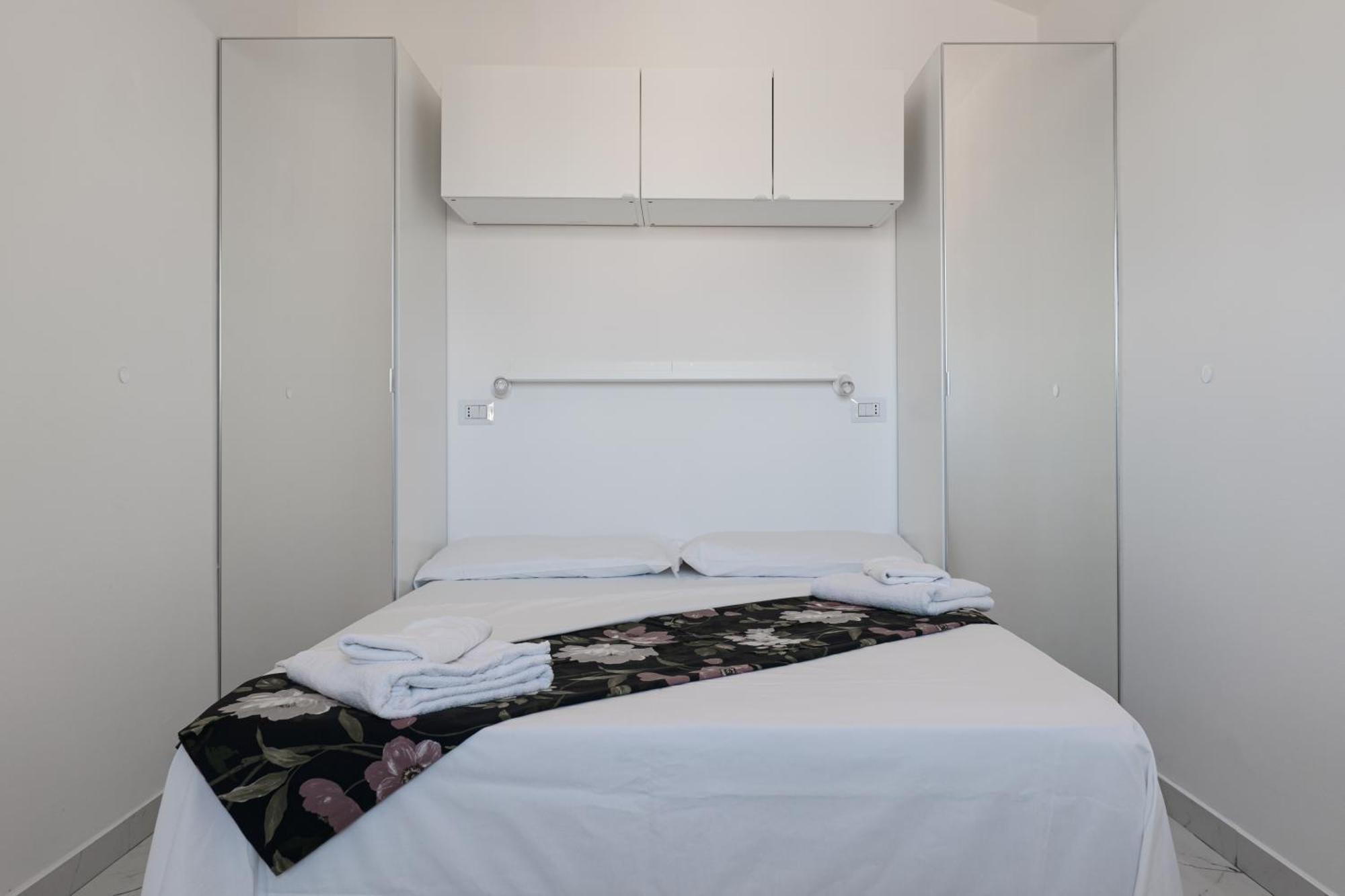 Saragozza Apartments *
