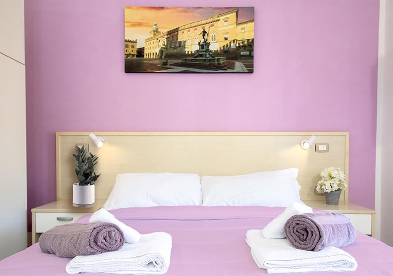 Athena - Parcheggio Privato