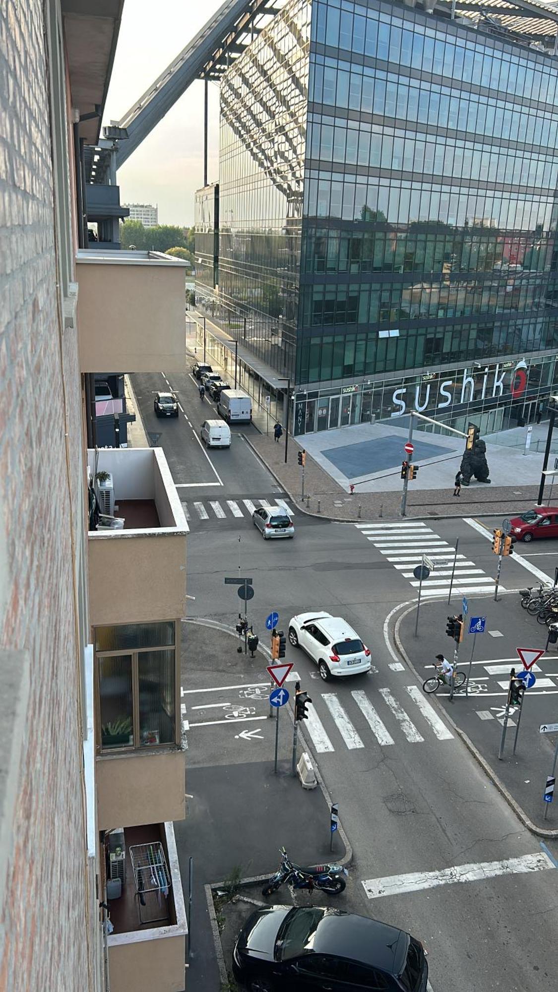 Modern Centraal Gelegen In Bologna. Apartment Bologna